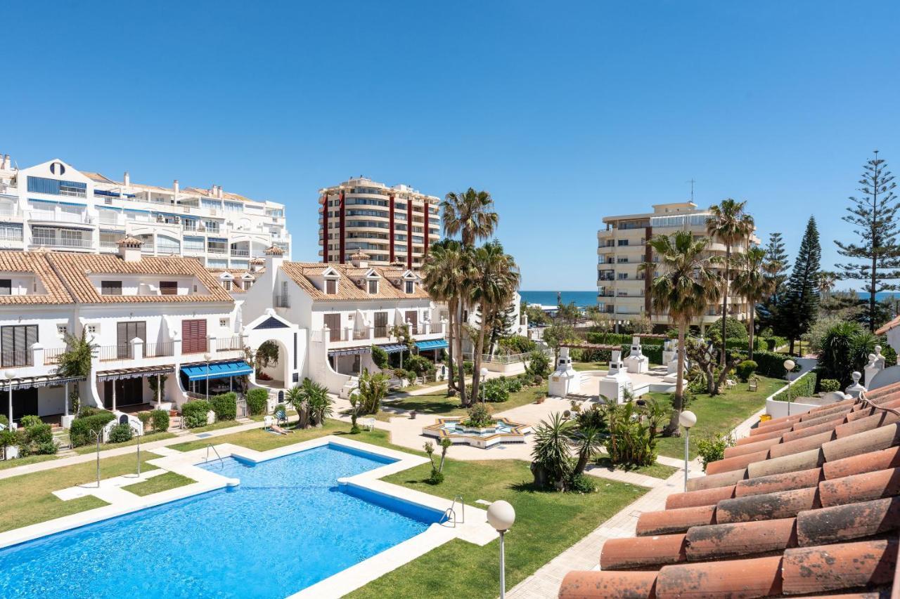 Townhouse Beachside Фуенхірола Екстер'єр фото